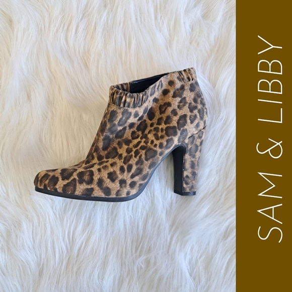 HURRY. New Sam & Libby booties - Picture 1 of 9